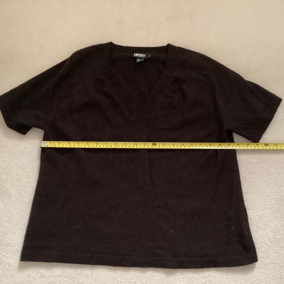 DKNY cashemiere short sleeves sweater - Picture 7 of 11